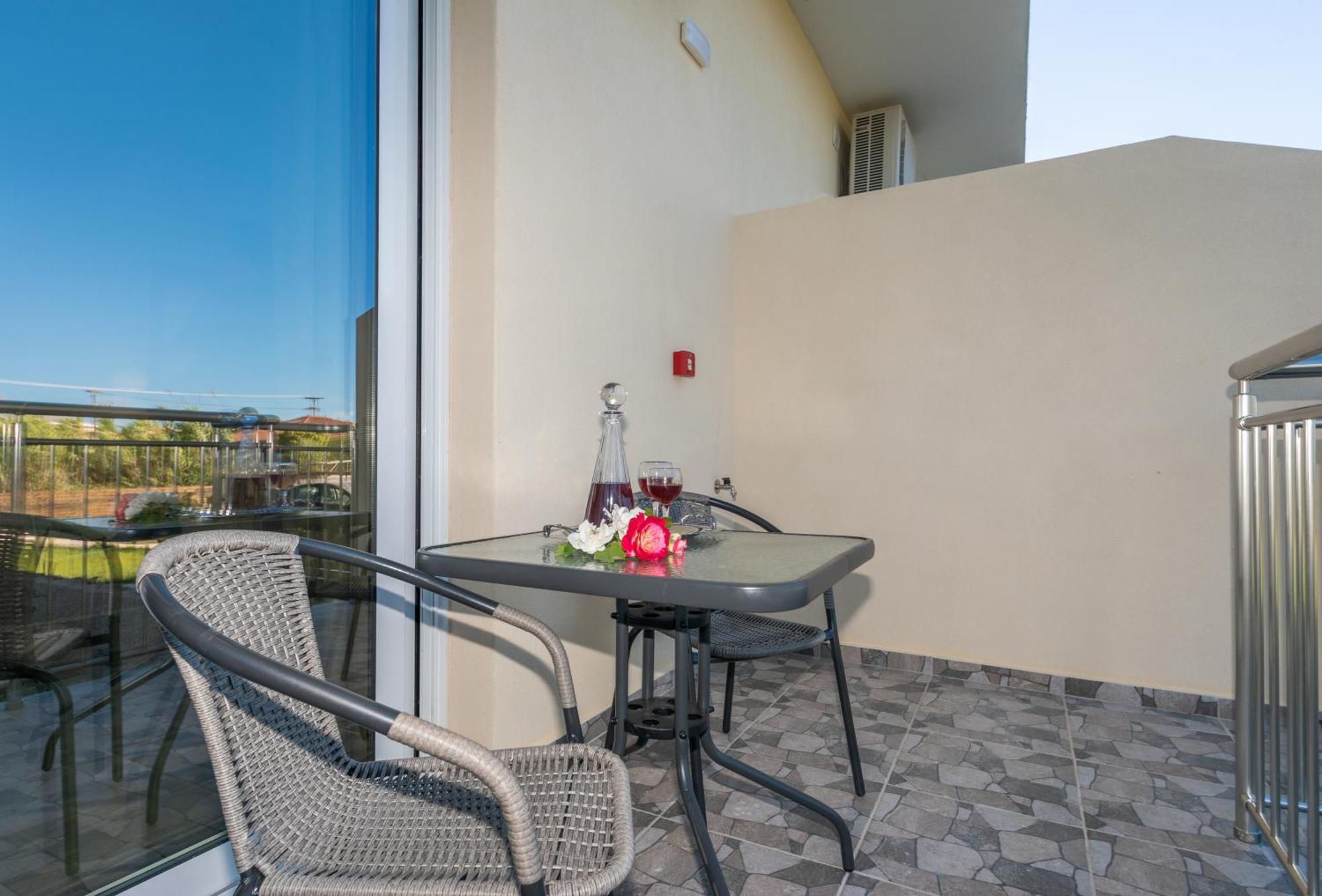 Katsaros Luxury Apts II 5 Min Walk To Beach Tsilivi  Luaran gambar