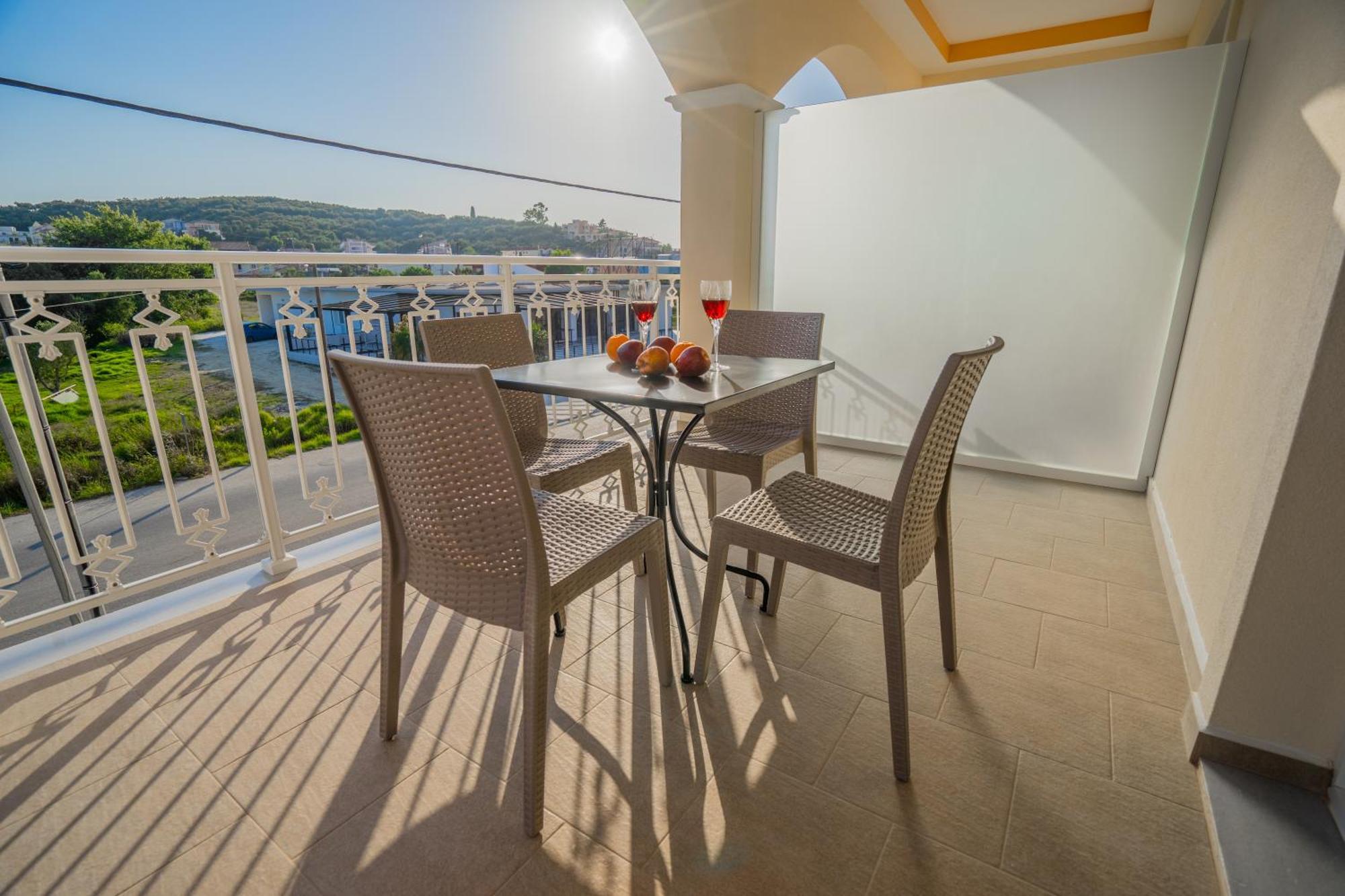 Katsaros Luxury Apts II 5 Min Walk To Beach Tsilivi  Luaran gambar